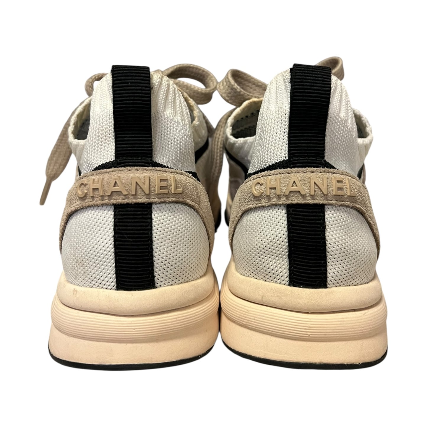 CHANEL CC Suede Sneakers | 39.5
