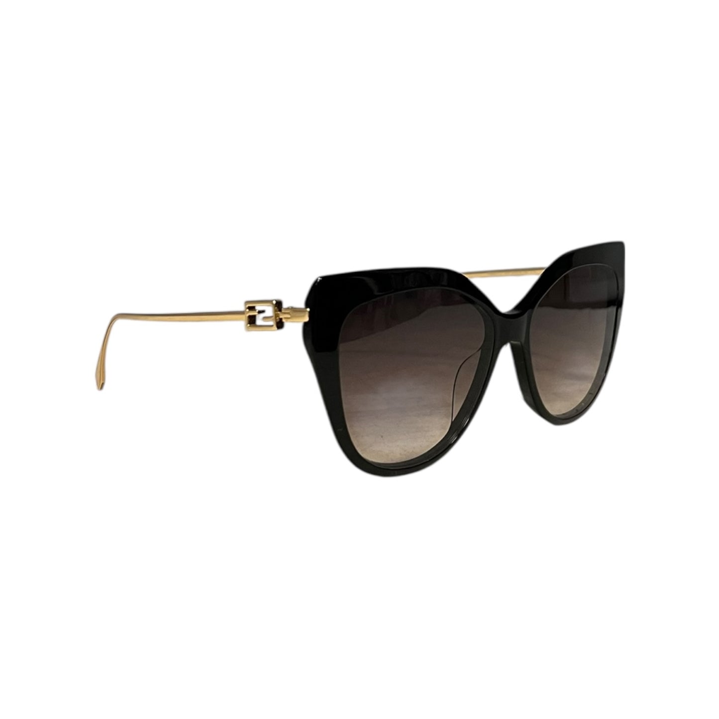 FENDI Baguette Cat Eye Sunglasses in Black