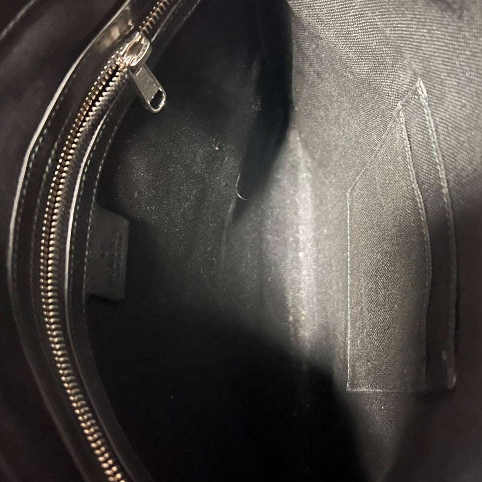 GUCCI GG Supreme Messenger Bag