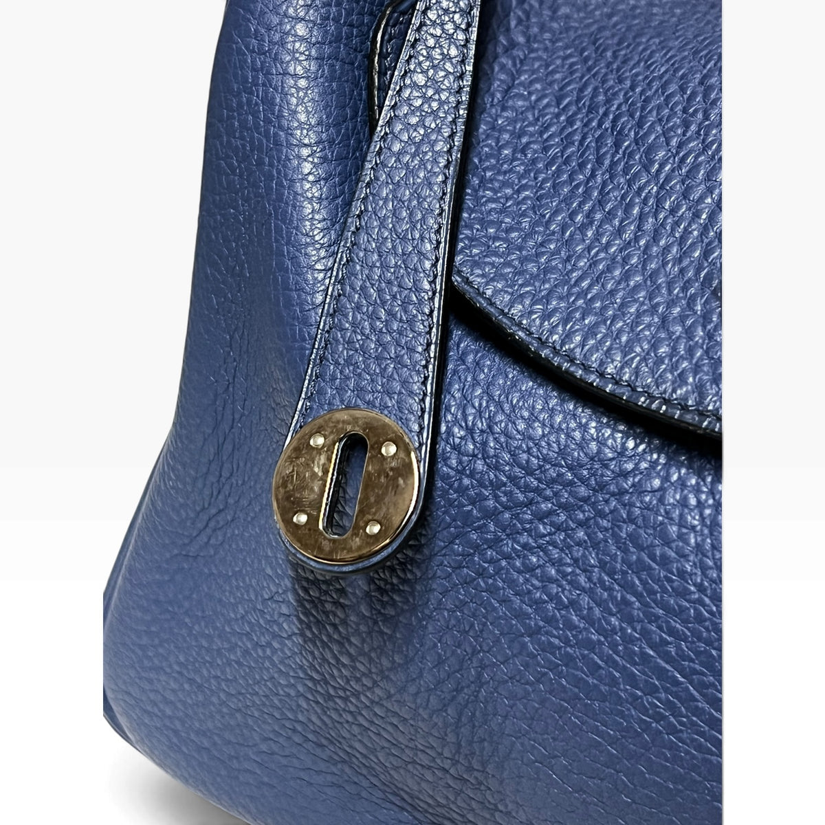 HERMES Lindy 30 in Bleu Electrique