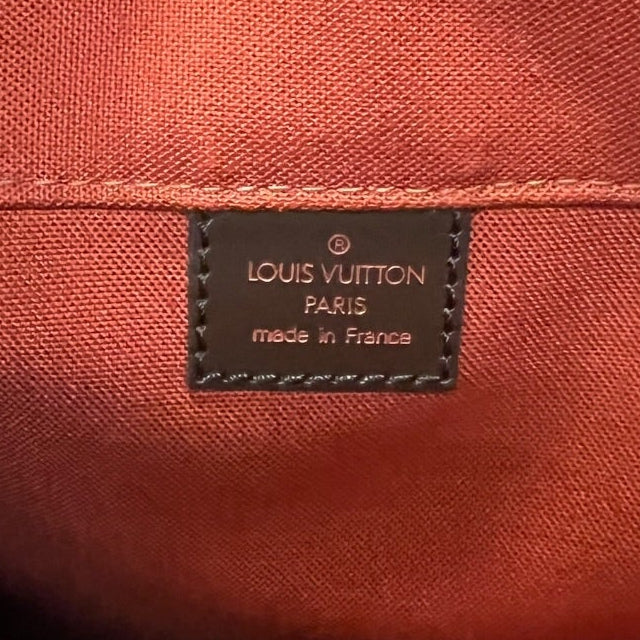 LOUIS VUITTON Bastille Messenger in Damier Ebene