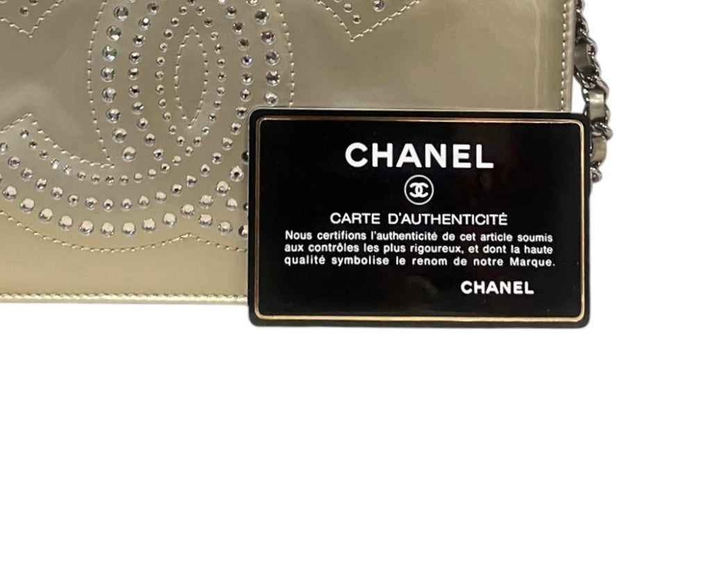 CHANEL Strass CC Patent Wallet On Chain WOC in Gold