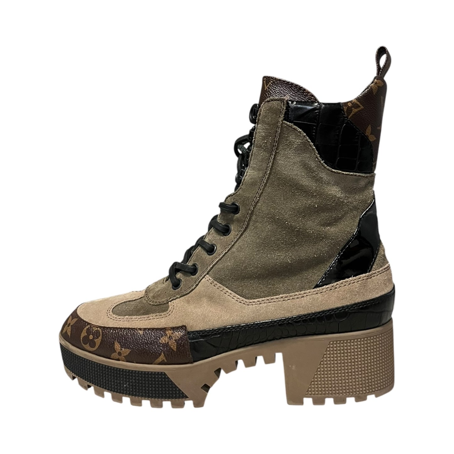 LOUIS VUITTON Laureate Platform Desert Boots | 38