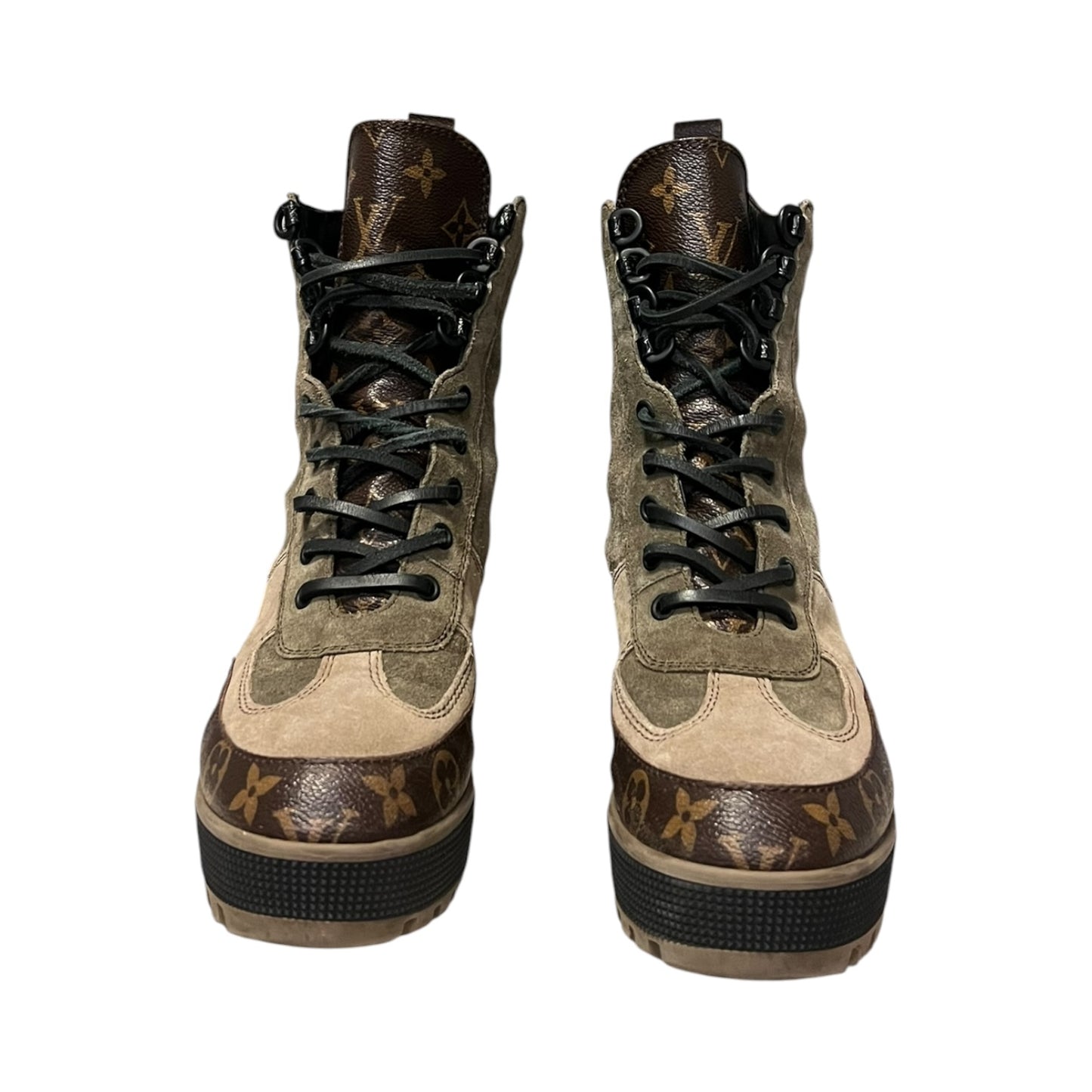 LOUIS VUITTON Laureate Platform Desert Boots | 38