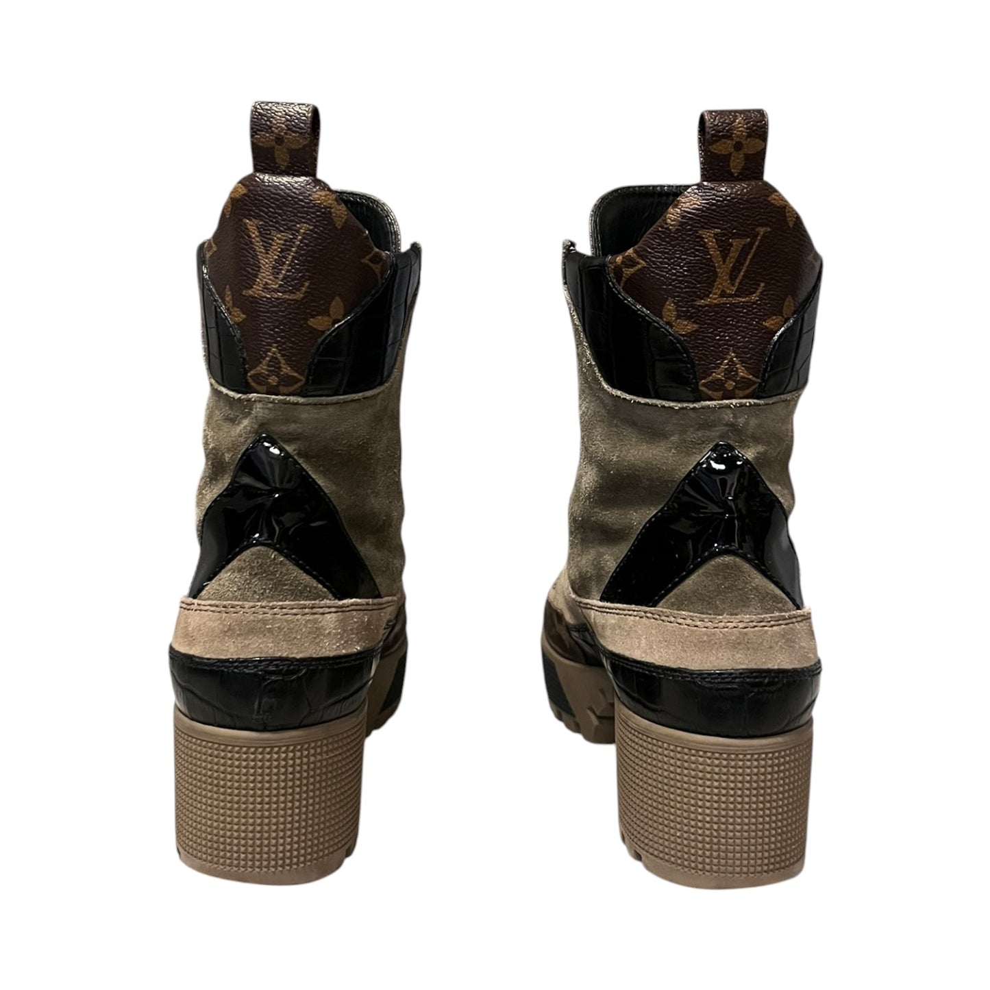 LOUIS VUITTON Laureate Platform Desert Boots | 38