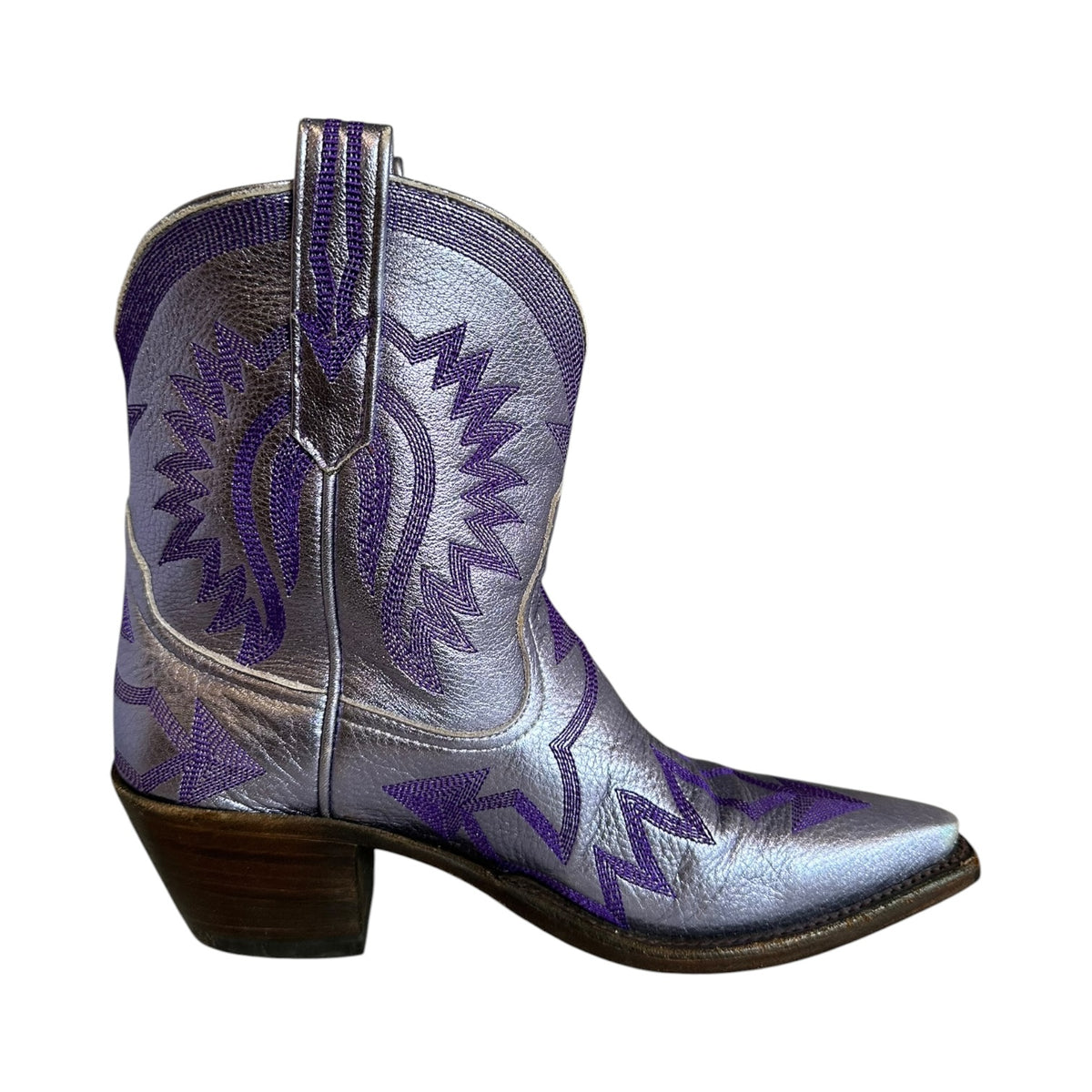 MIRON CROSBY Metallic Short Cowboy Boots in Purple |