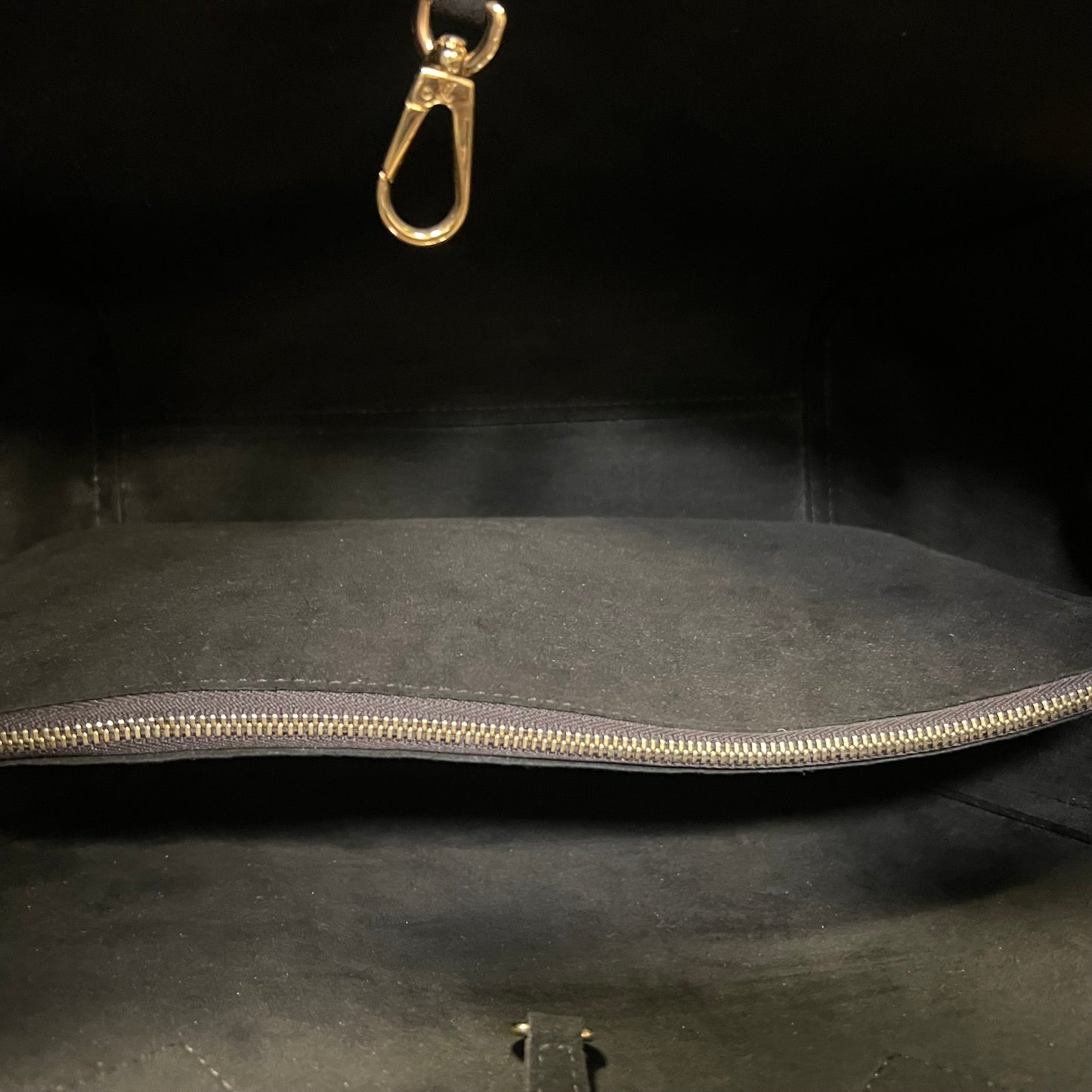 LOUIS VUITTON Kimono Tote