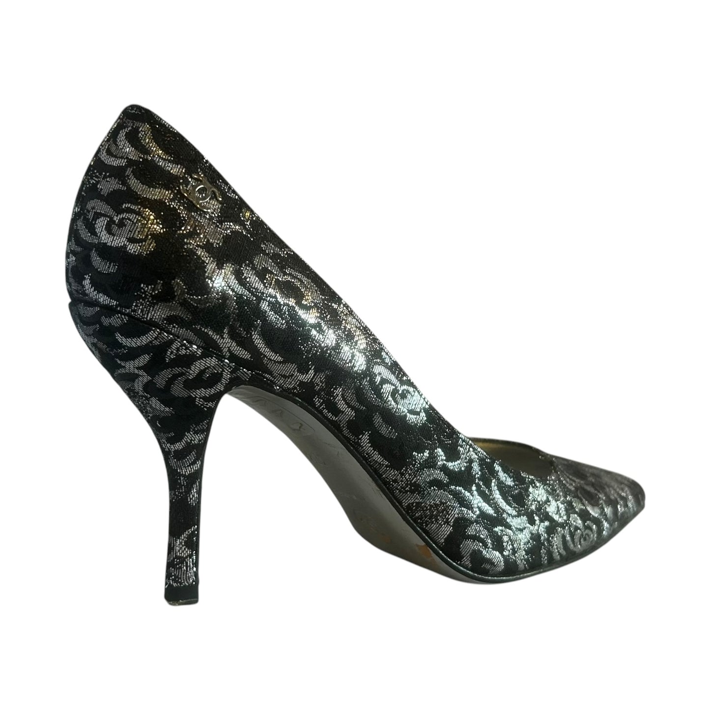 CHANEL Metallic Damask Pumps in Black & Silver |
