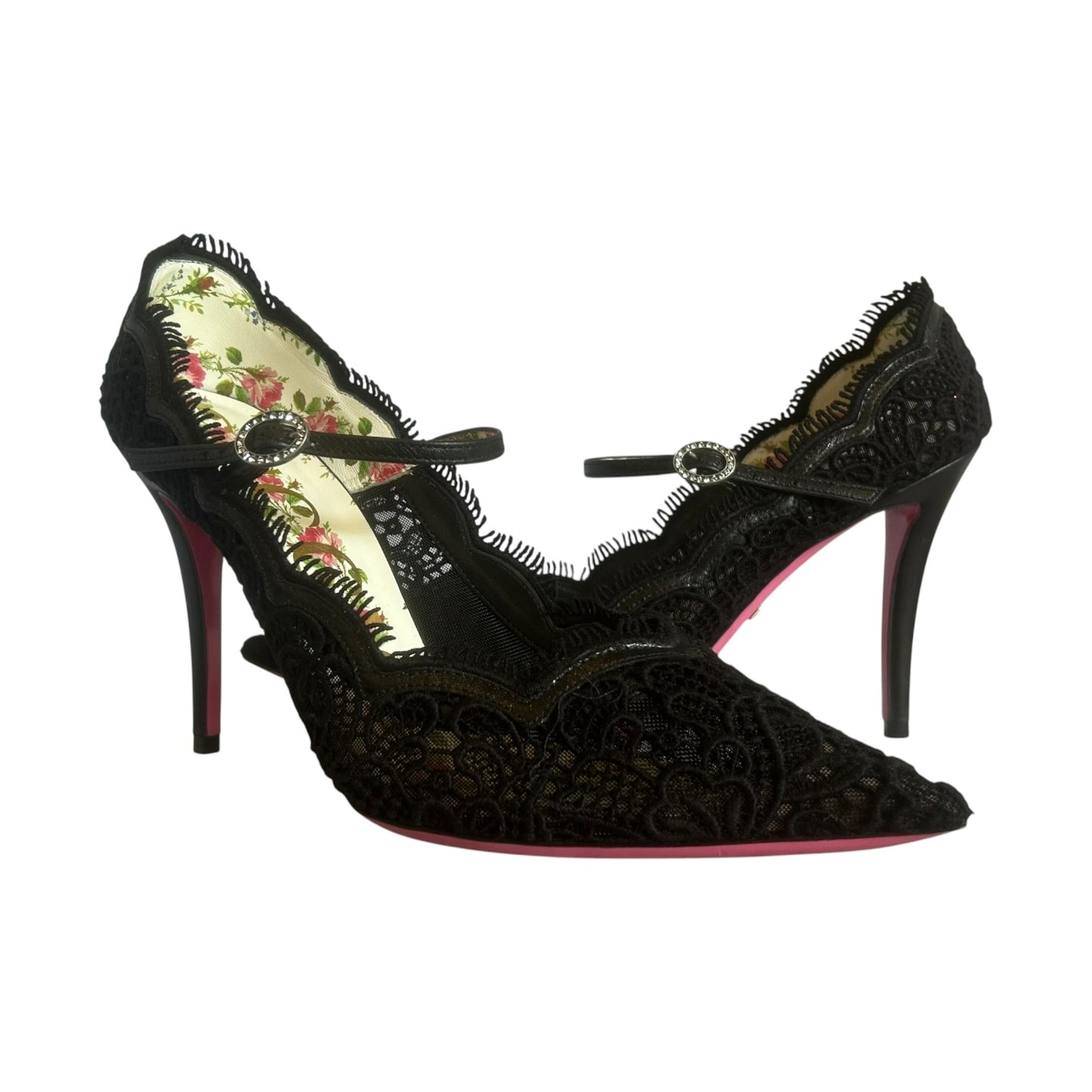 GUCCI Lace Floral Mary Jane Pumps in Black | 39