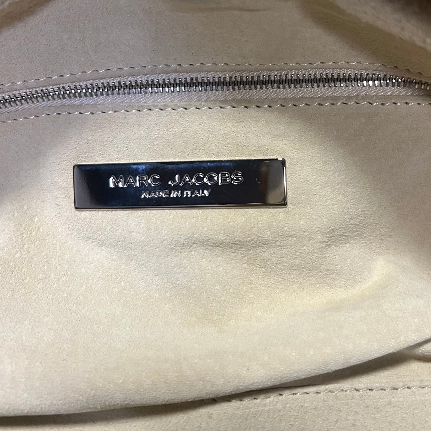 MARC JACOBS Wonder Bag Satchel in Black
