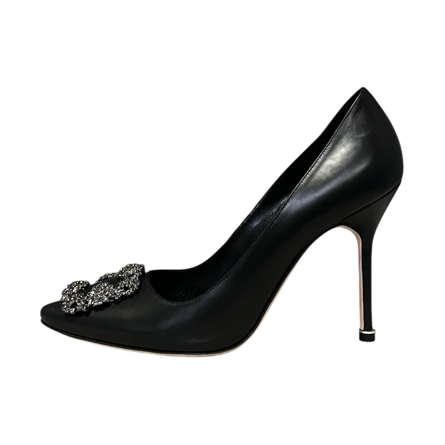 MANOLO BLAHNIK Hangisi Pumps in Black | 38.5
