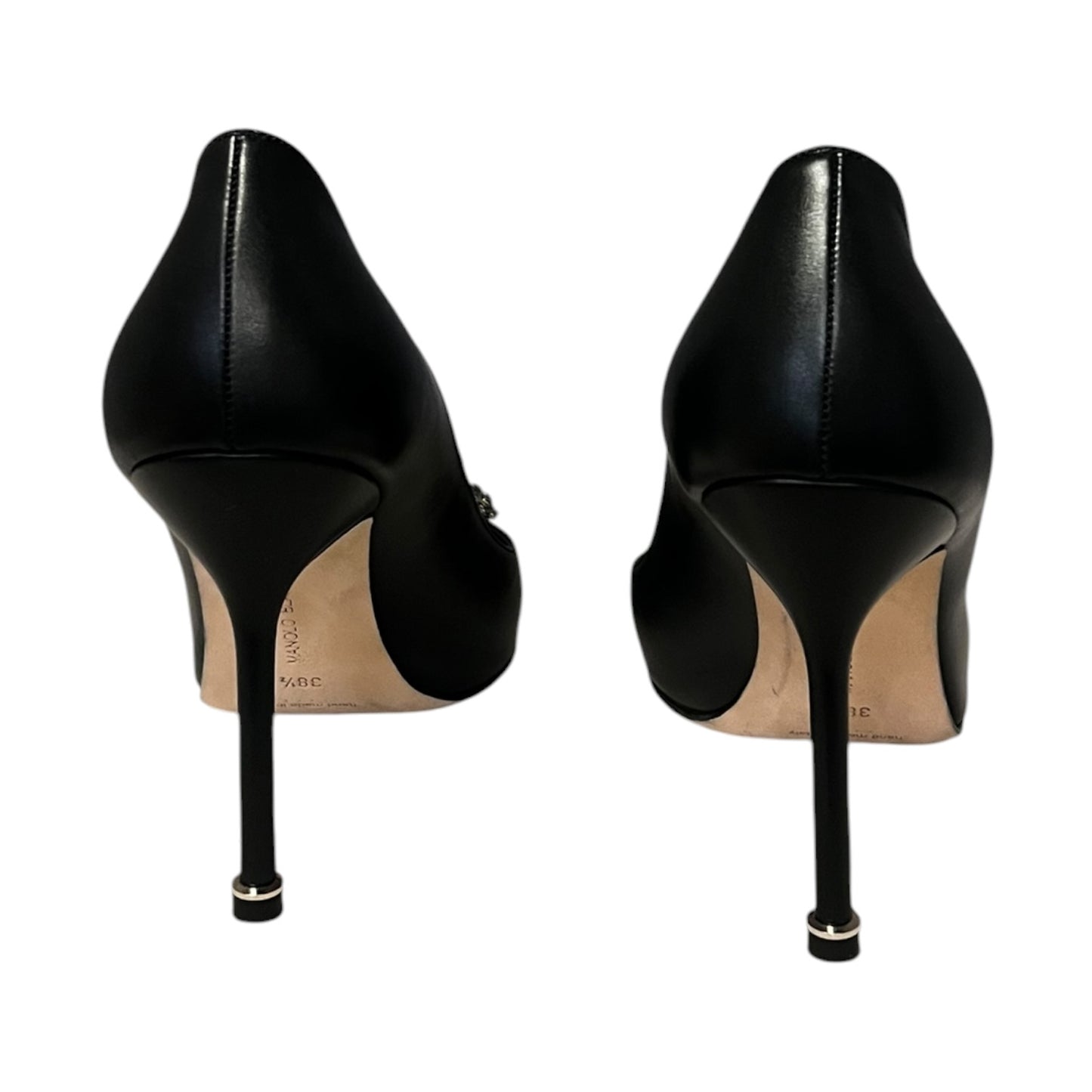 MANOLO BLAHNIK Hangisi Pumps in Black | 38.5