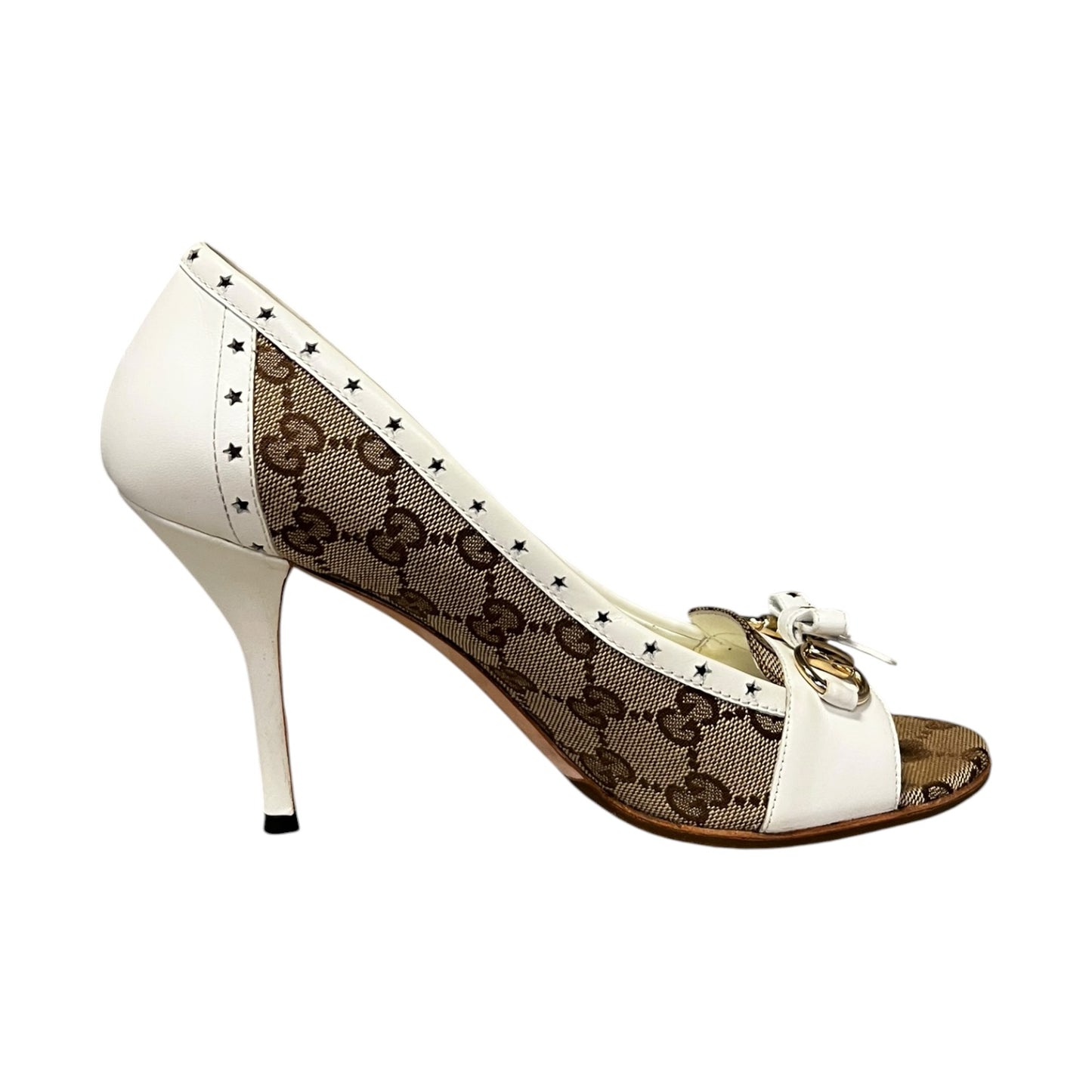 GUCCI Tooled Star Peeptoe Pumps | 38.5