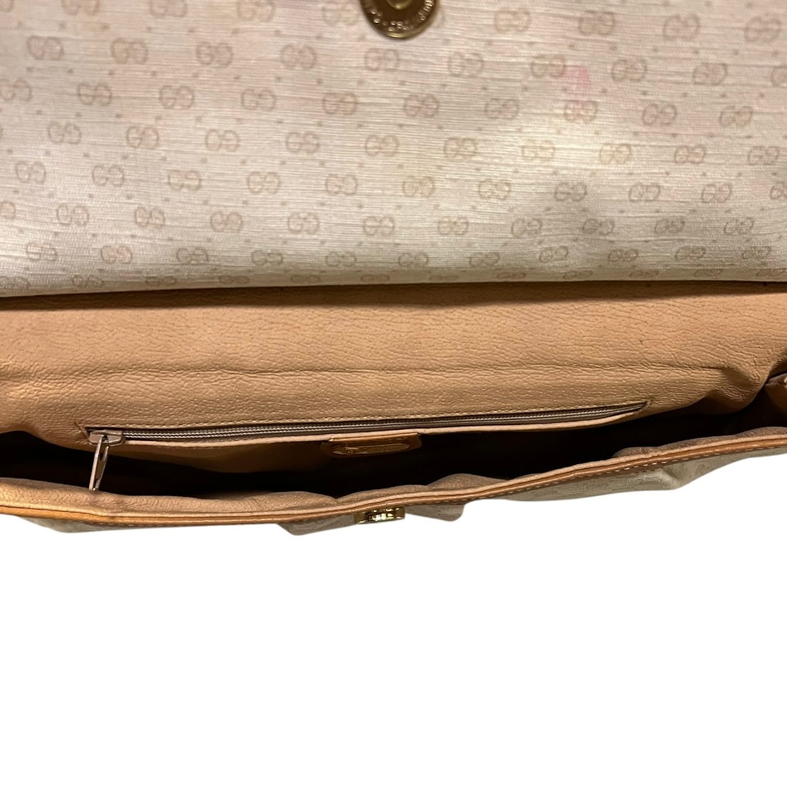 GUCCI Micro GG Pleated Clutch | Vintage