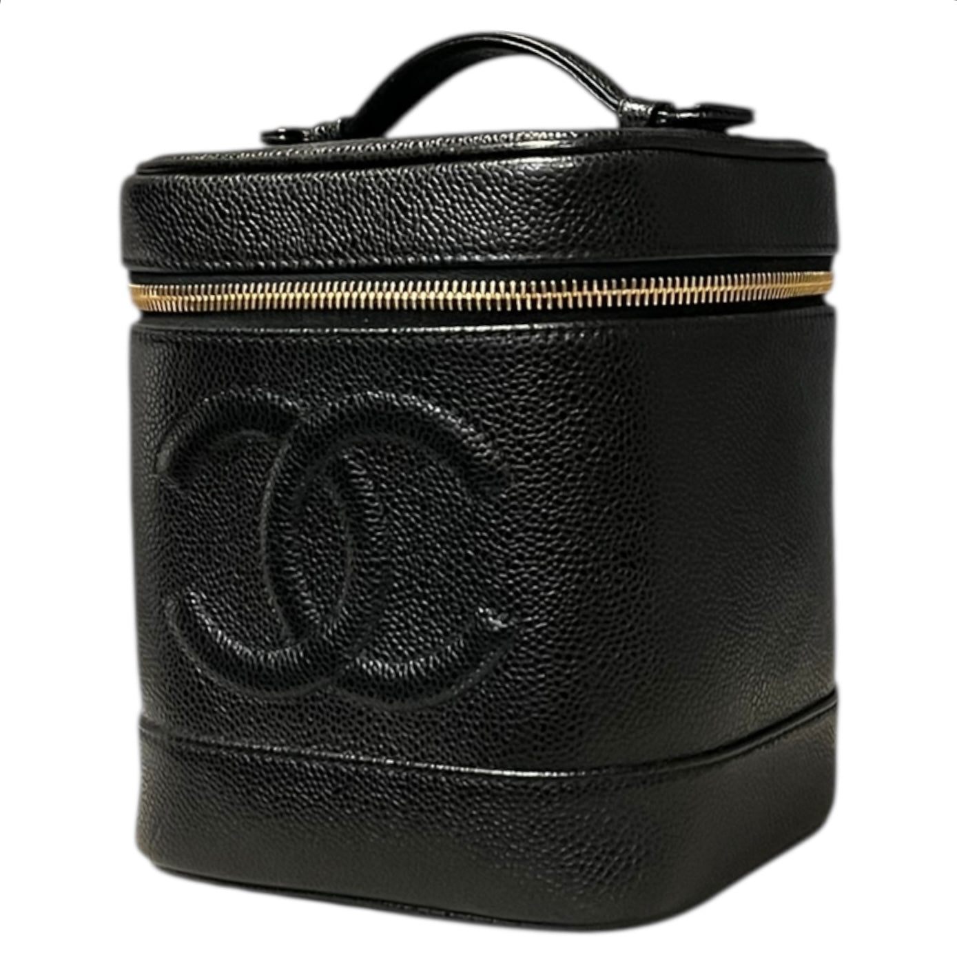 CHANEL Vanity Case in Black Caviar