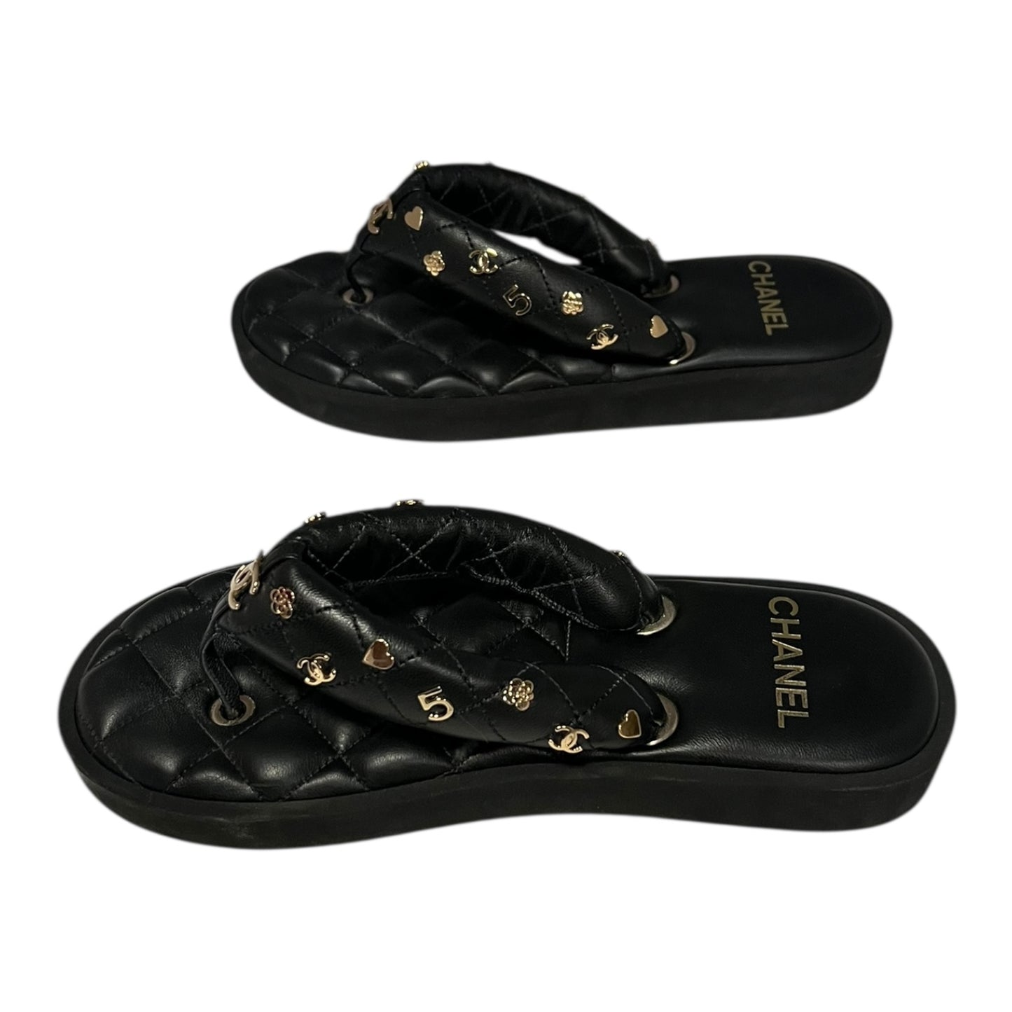 CHANEL CC Charm Quilted Flip Flop Sandals in Black | 38