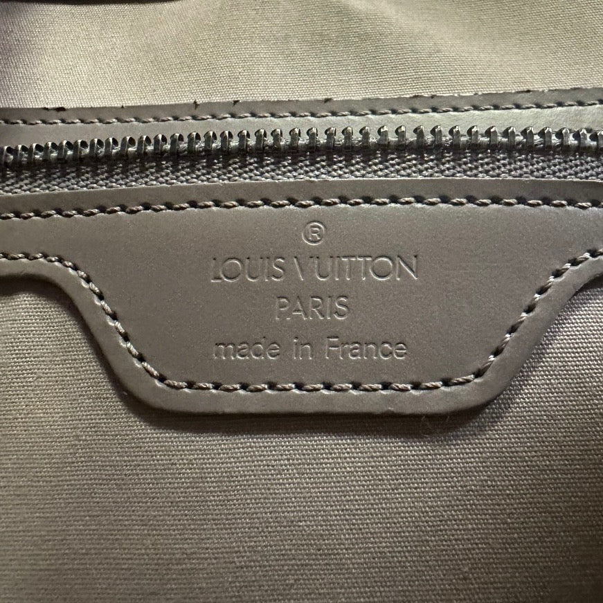 LOUIS VUITTON Epi St. Tropez Shoulder Bag in Lavender