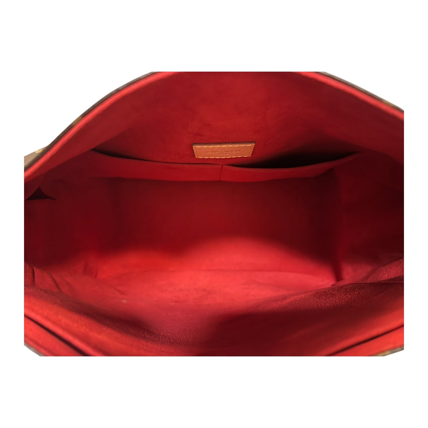 LOUIS VUITTON Gaia Cerise