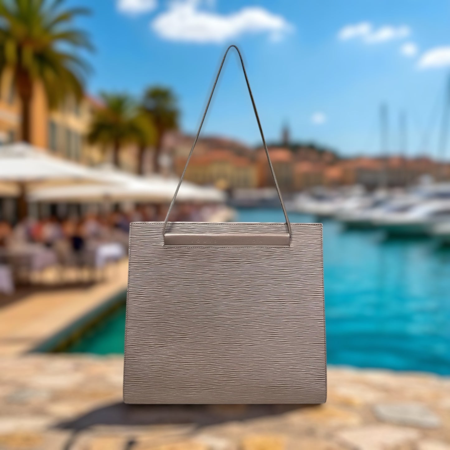 LOUIS VUITTON Epi St. Tropez Shoulder Bag in Lavender