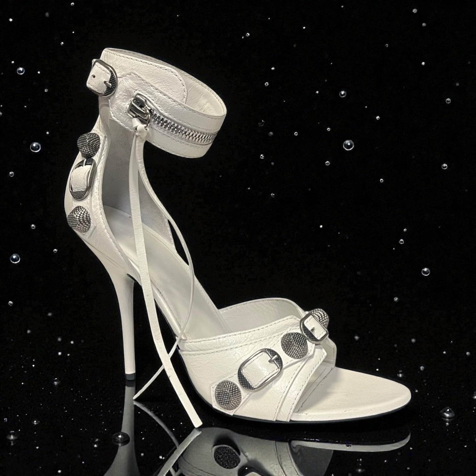BALENCIAGA Cogale City Sandal in White | 39 – More Than You Can