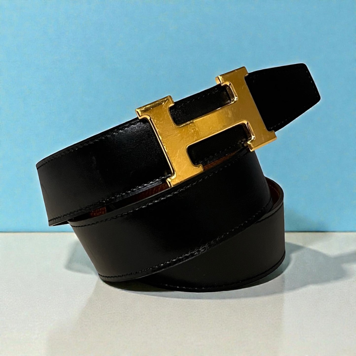 HERMES Reversible H Belt in Black + Tan | 90