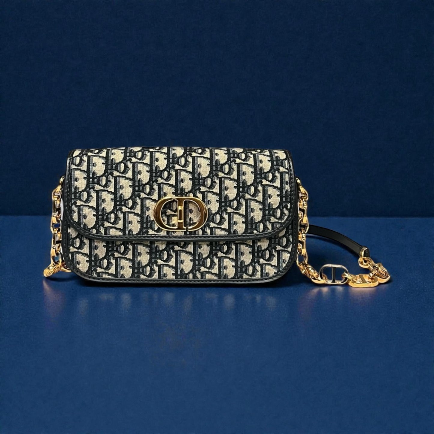 DIOR Oblique 30 Montaigne East-West Shoulder Bag in Blue