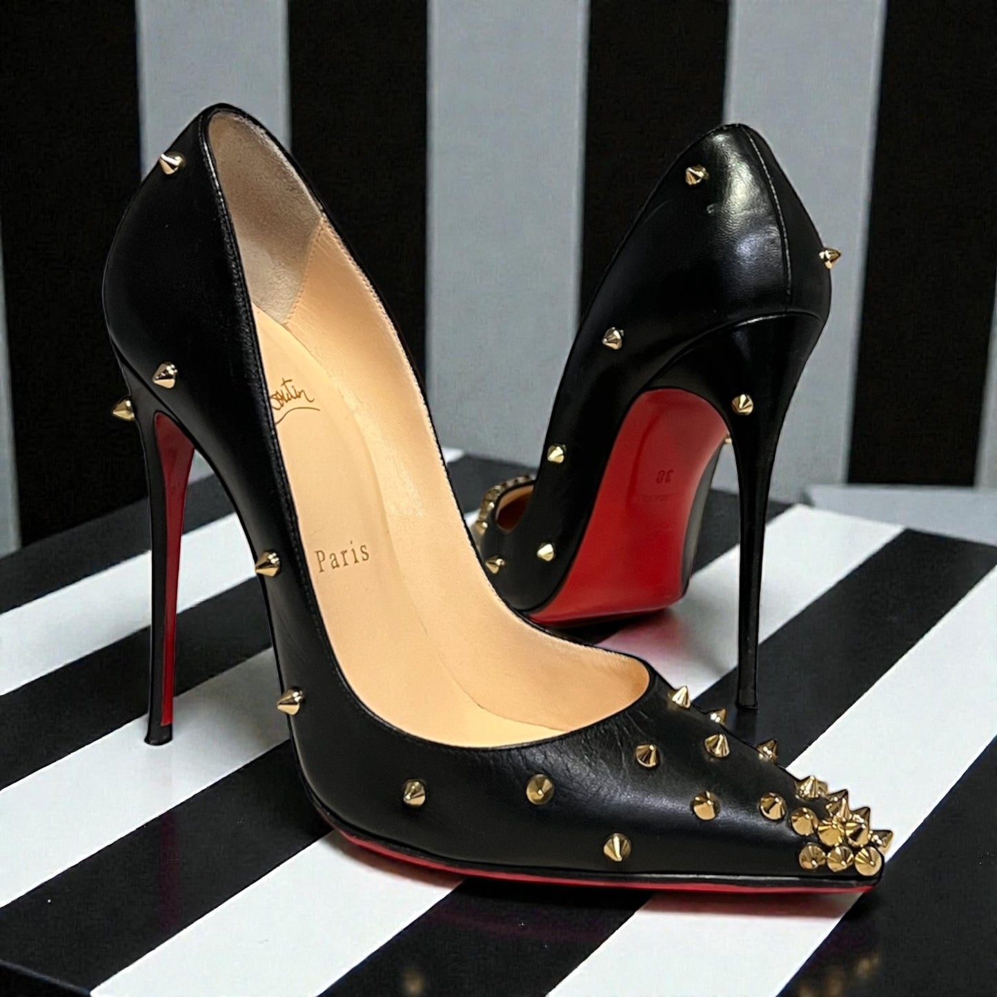 CHRISTIAN LOUBOUTIN Degraspike Pumps in Black | 38