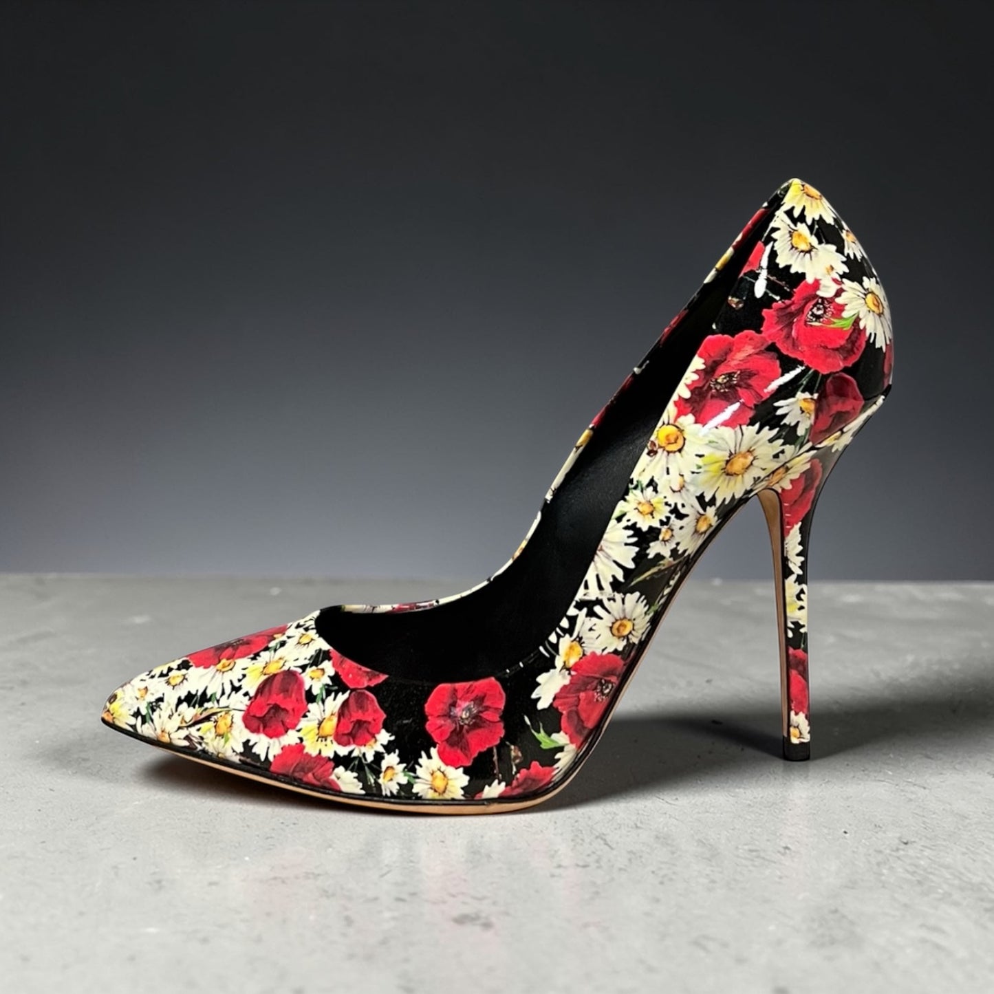 DOLCE & GABBANA Daisy Print Pumps | 39