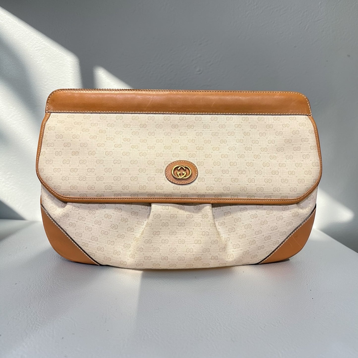 GUCCI Micro GG Pleated Clutch | Vintage