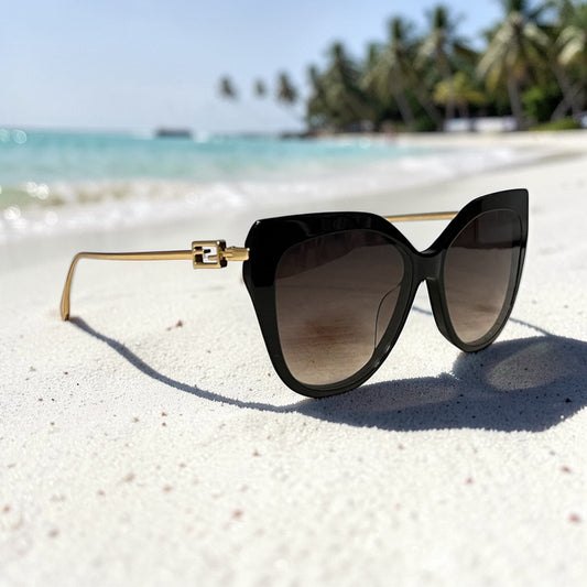 FENDI Baguette Cat Eye Sunglasses in Black