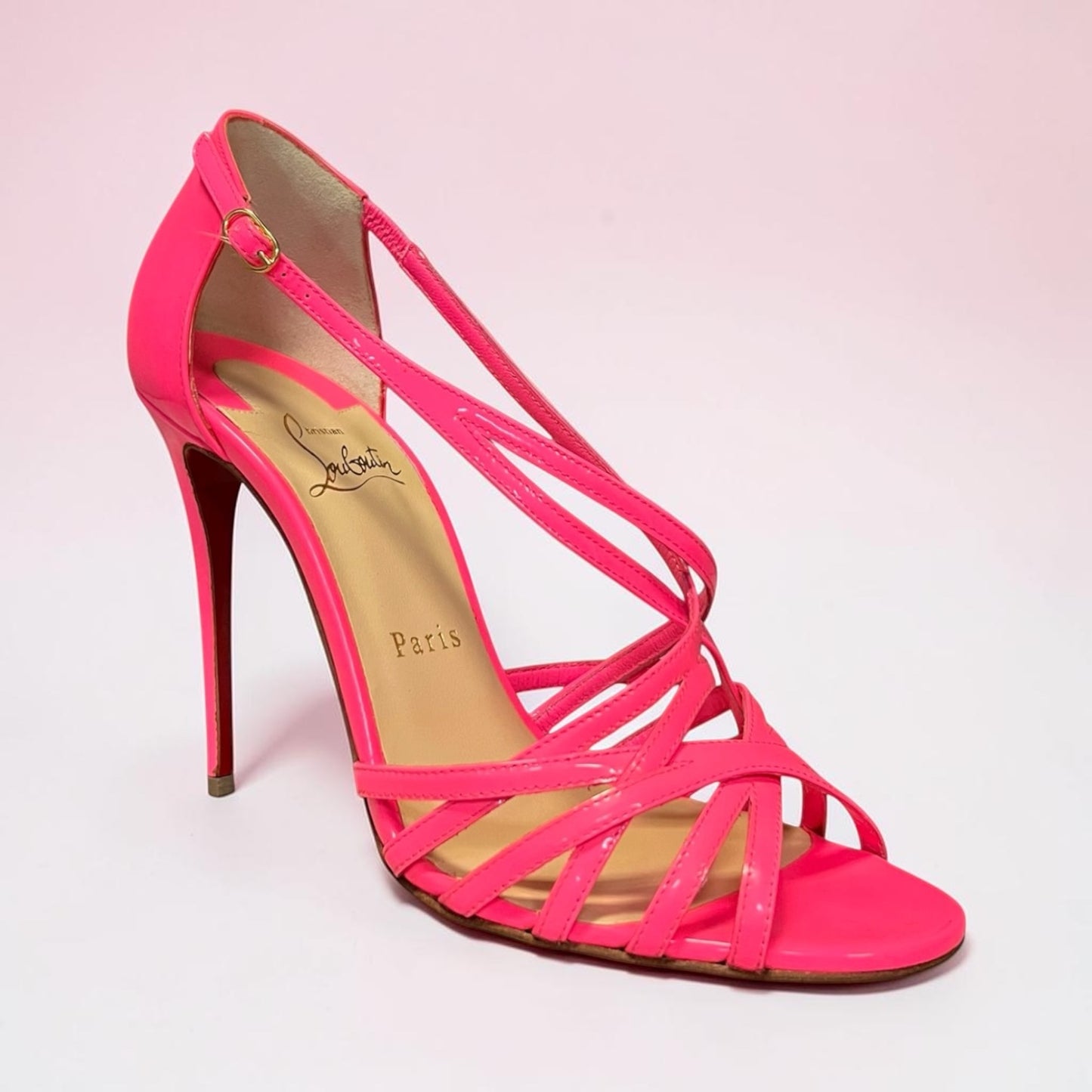 CHRISTIAN LOUBOUTIN Paris Ete Patent Sandal in Shocking Pink | 38