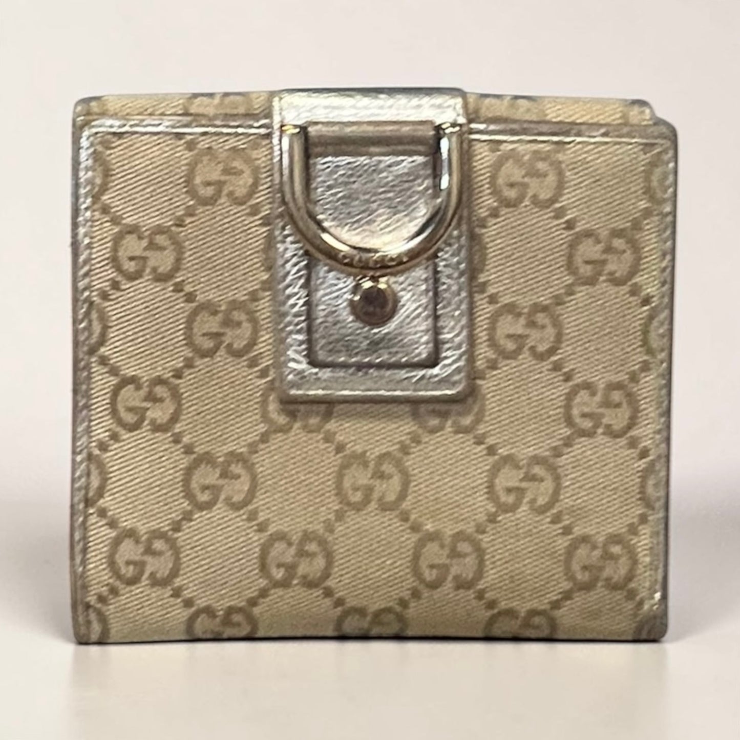 GUCCI Abbey D Ring Compact Wallet in Brown and Gold