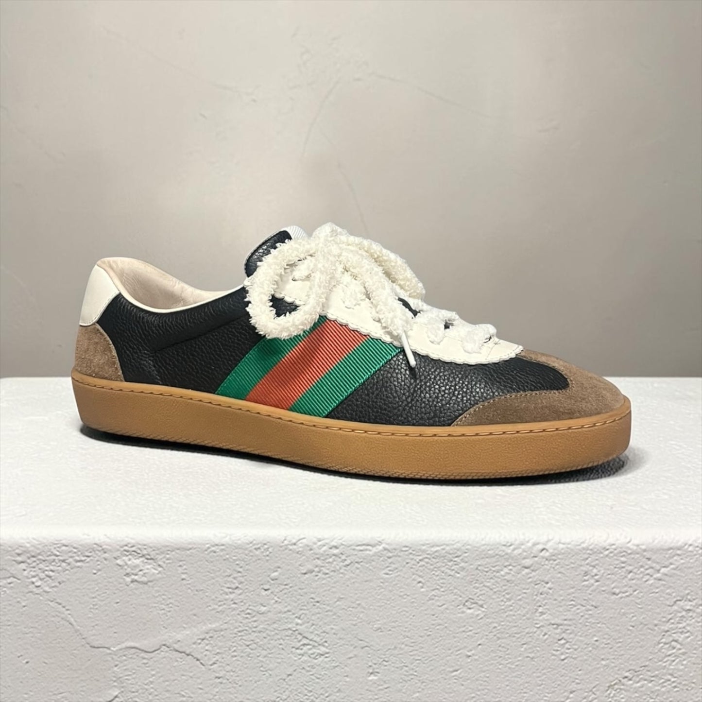 GUCCI G74 Sneakers in Navy | Mens 8; Womens 10