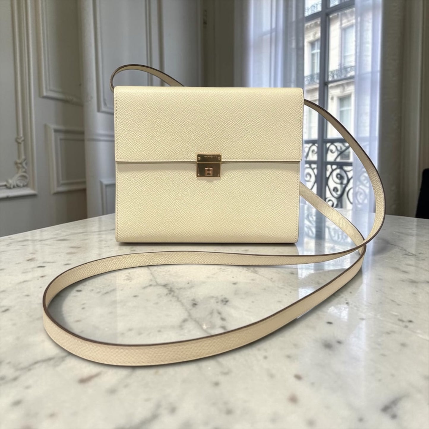 HERMES Clic 16