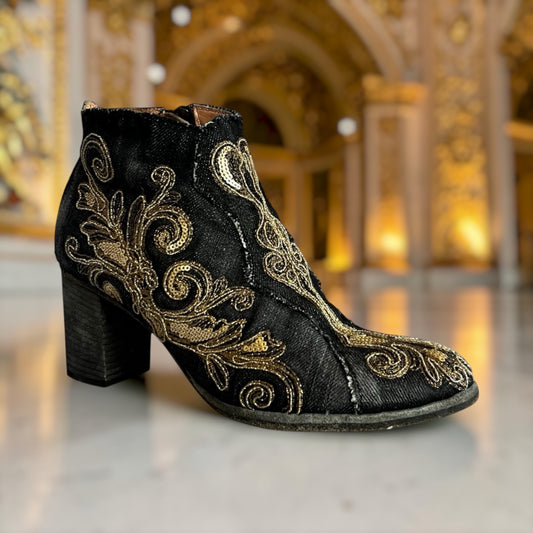 MARCO DELLI Embroidered Denim Booties | 37.5