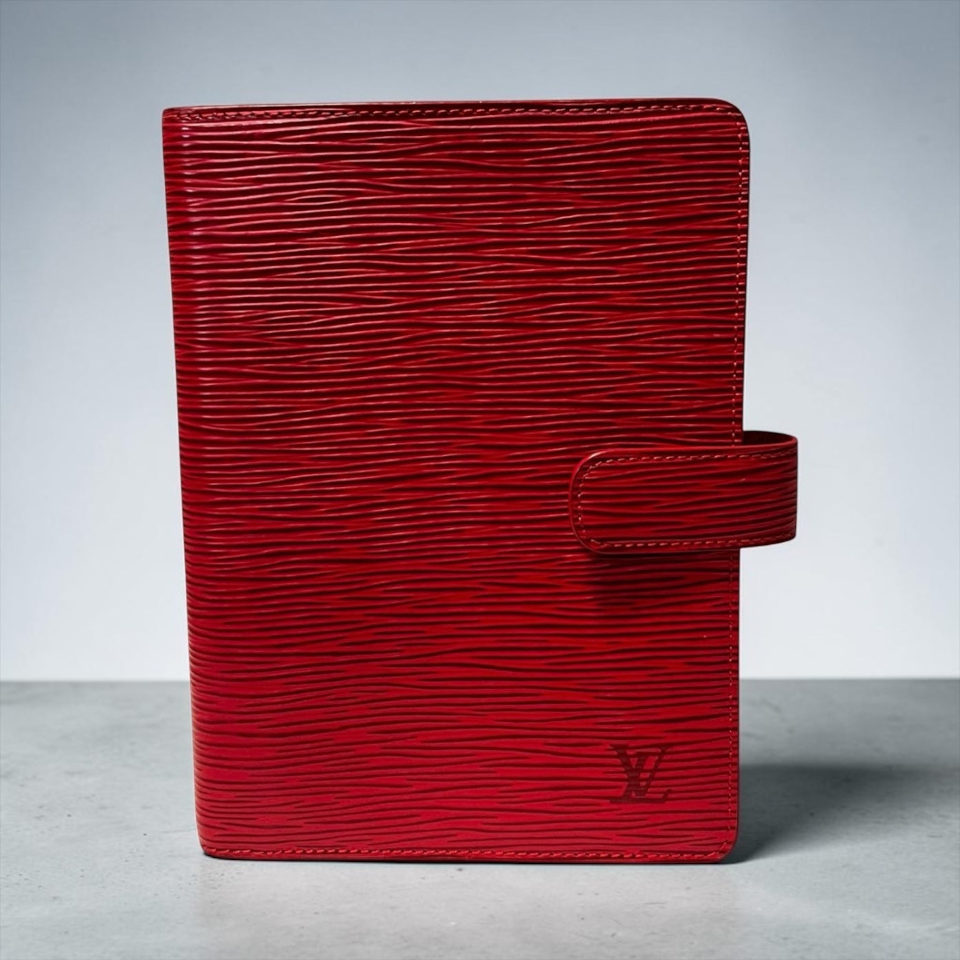 LOUIS VUITTON Medium Ring Agenda in Red Epi Leather