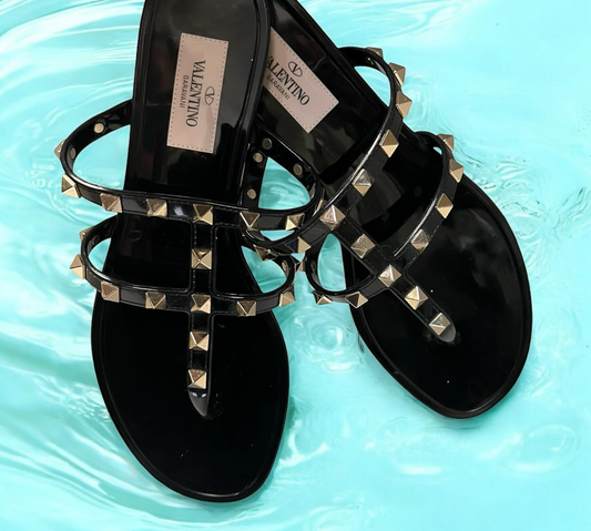 VALENTINO Rockstud Jelly Sandal in Black | 37