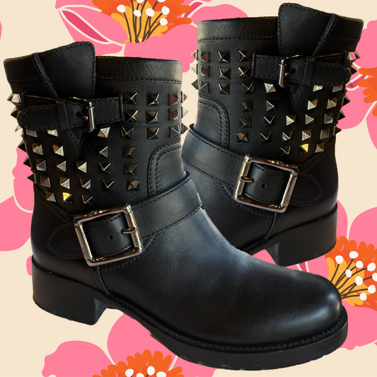 VALENTINO Rockstud Combat Boot | Size 35