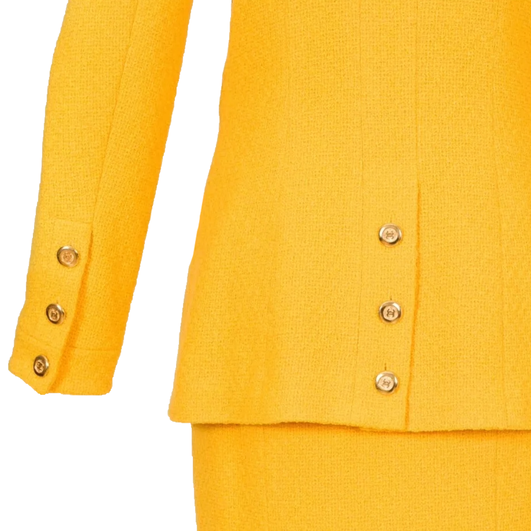 Chanel Yellow Wool Skirt Suit – Collection 19 (US Size 6-8)