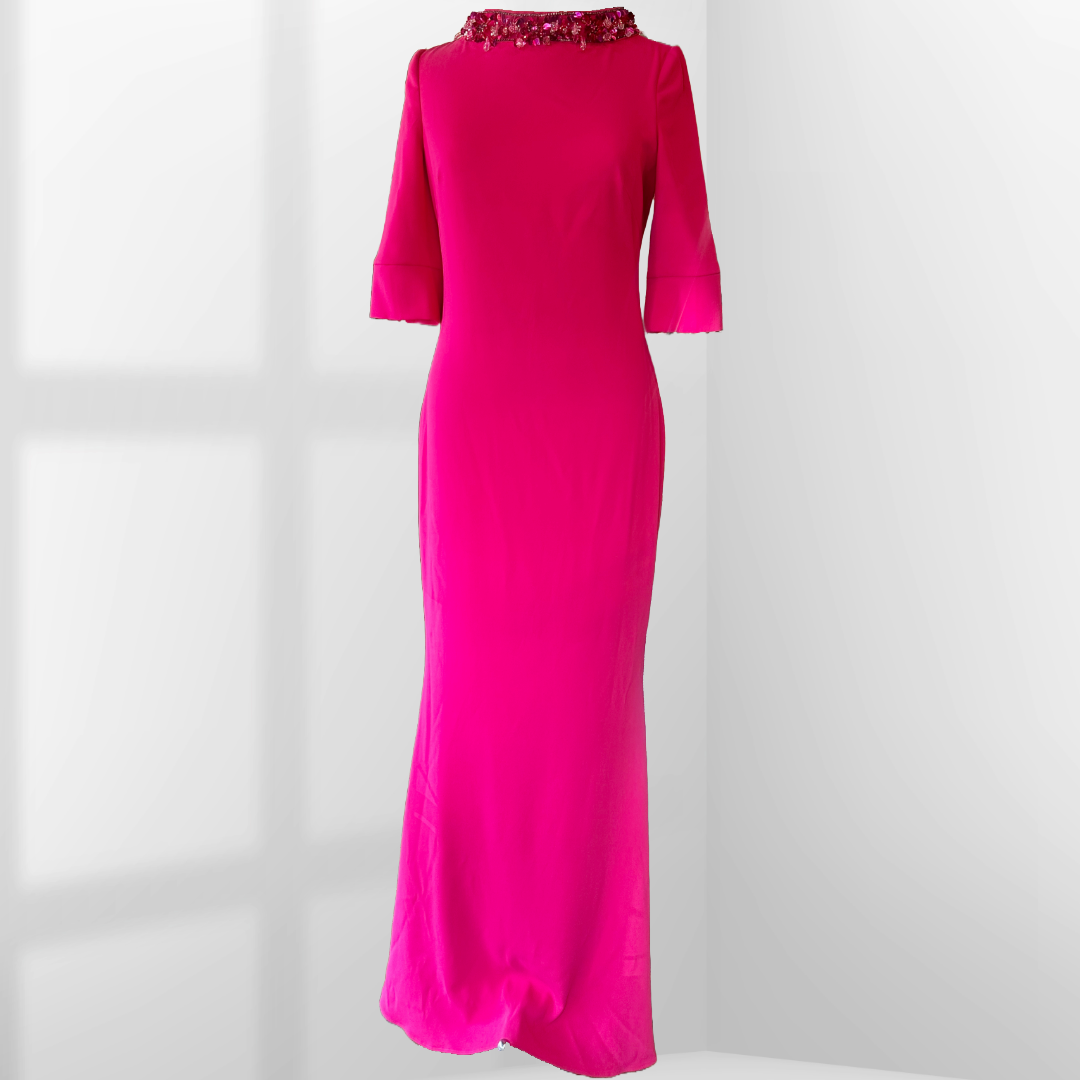 BADGLEY MISCHKA Odessa Crepe Gown in Fuchsia | Size 4-6