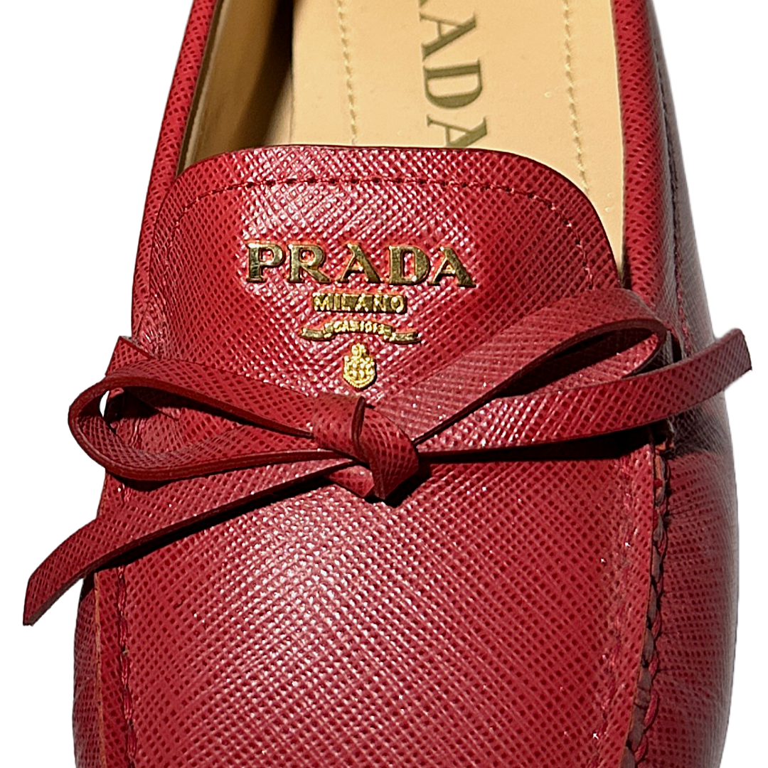 PRADA Saffiano Driving Shoes in Red | 37