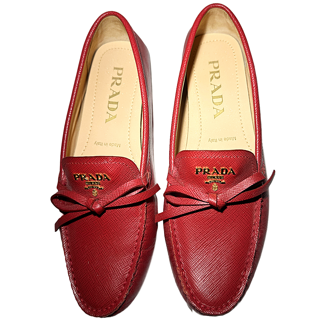 PRADA Saffiano Driving Shoes in Red | 37