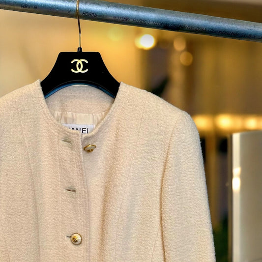 CHANEL Boucle Jacket in Ivory | Size 38