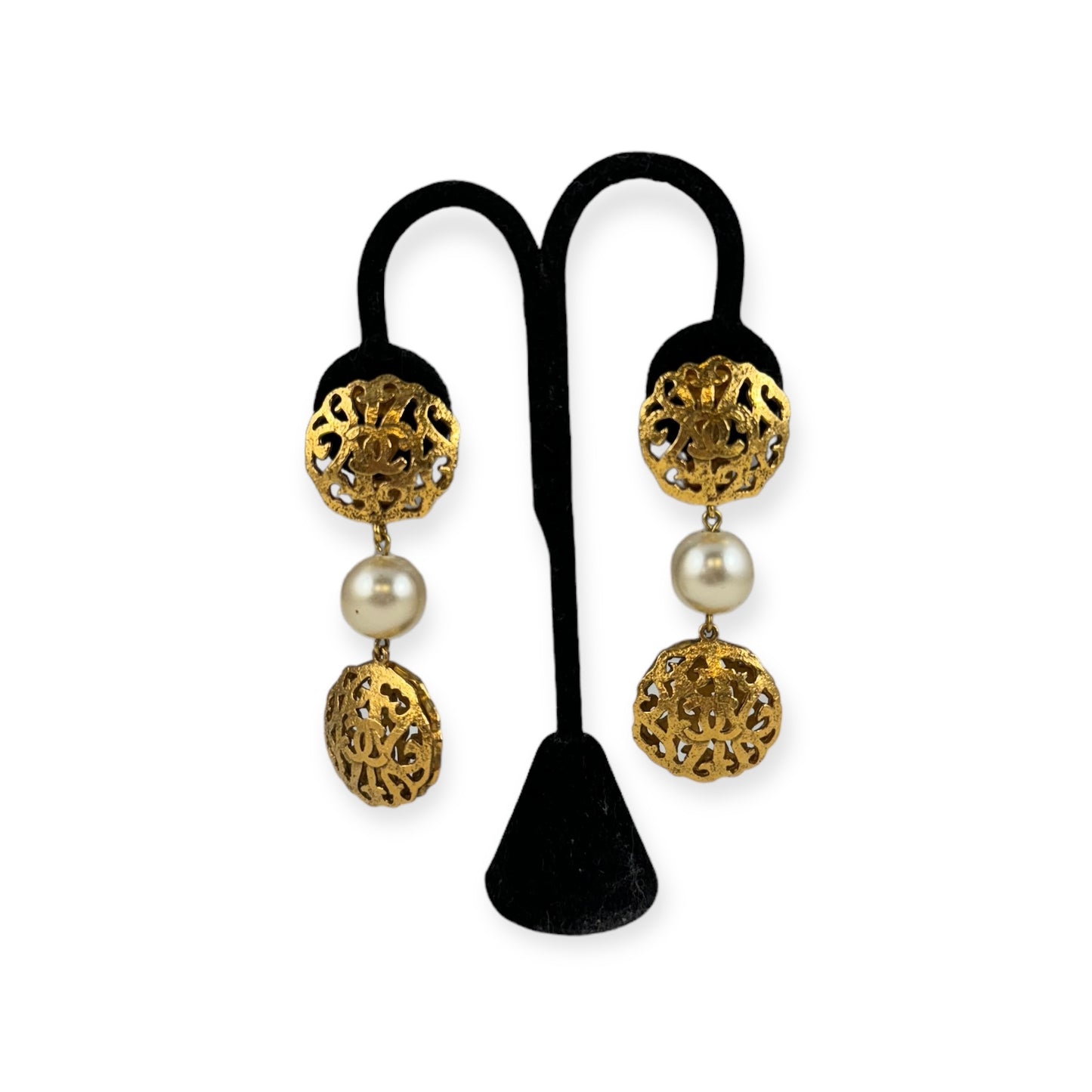 CHANEL Filigree Pearl Drop Earrings in Gold