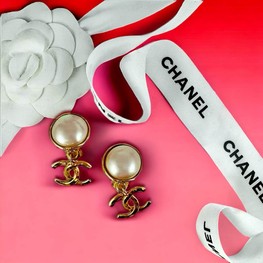 CHANEL Pearl Drop CC Earrings in Gold