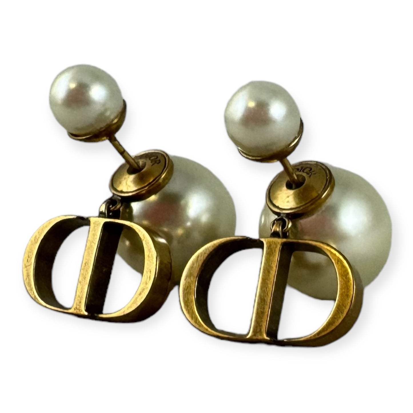 DIOR Tribales Pearl Earrings in Gold