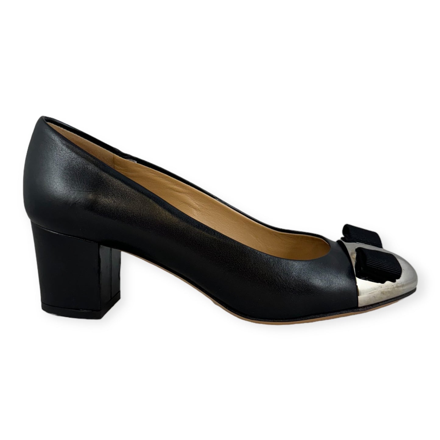 FERRAGAMO Cap Toe Vara Pumps in Black Silver | Size 36.5