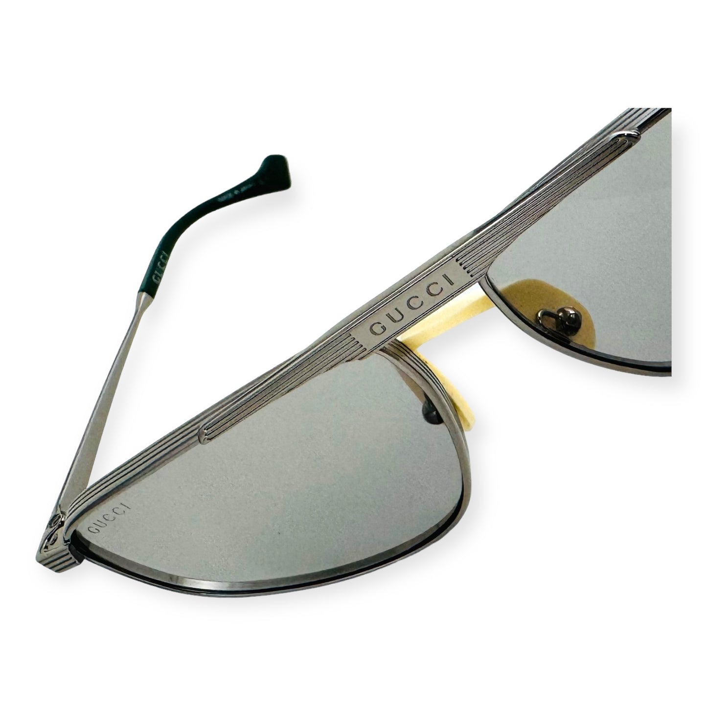 GUCCI Aviator Sunglasses in Gray