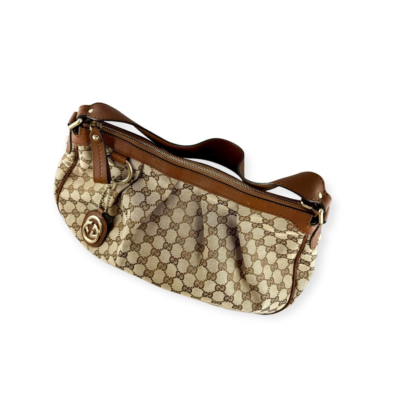 GUCCI Sukey Shoulder Bag in Brown