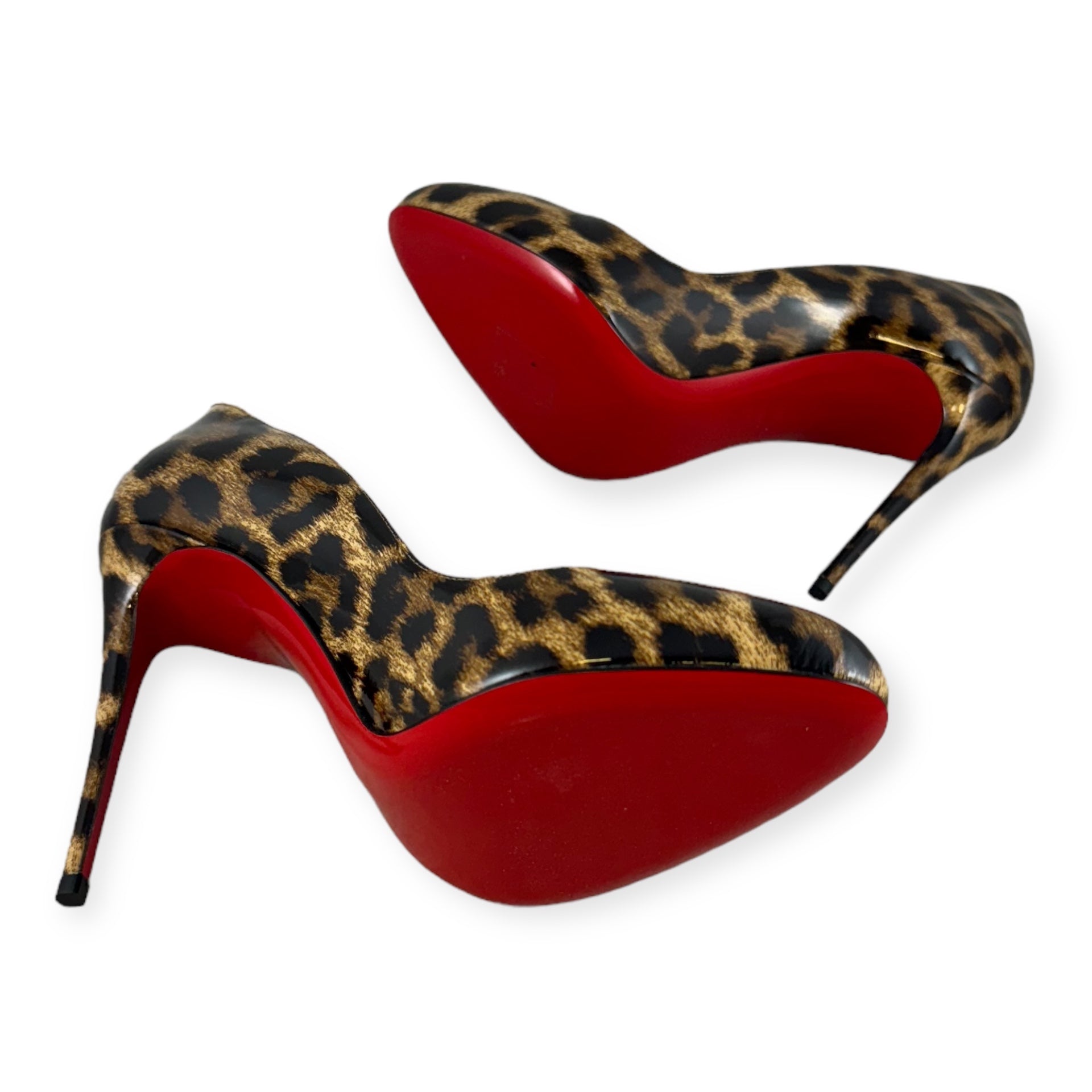 CHRISTIAN LOUBOUTIN Doracora Heart Pumps Size 38